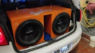 Caja Doble Subwoofer 15 Enresinada + caja 3 altavo