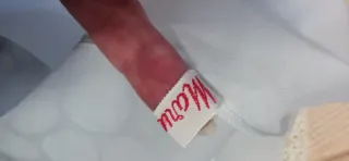 Salto de cama vintage celeste