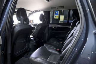 Volvo XC90   2.0 B5 D AWD Momentum Pro Auto