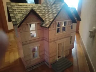 Casa de Muñecas Victoriana Rosa