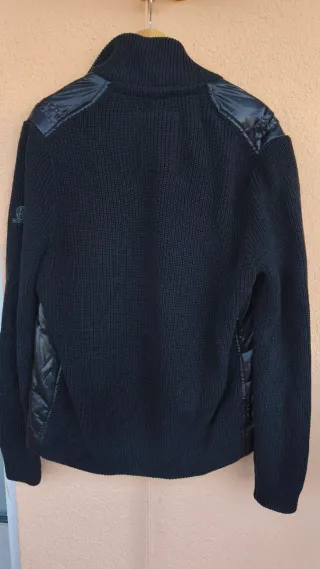 Pack 3 chaquetas de hombre  de marca, las 3x50€