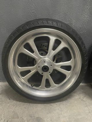 Ruedas Harley Fat Boy originales – Michelin Scorch