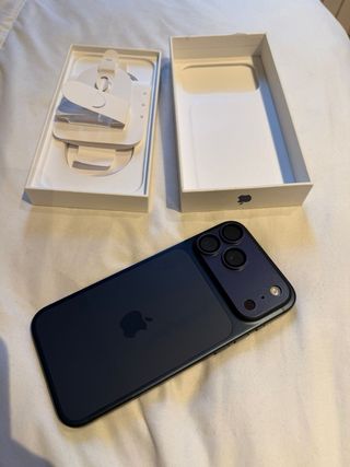 iPhone 17 Pro Max Azul Oscuro