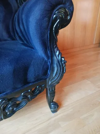 Sillón negro vintage terciopelo y madera