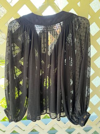 Blusa Zara bordada negra Talla M
