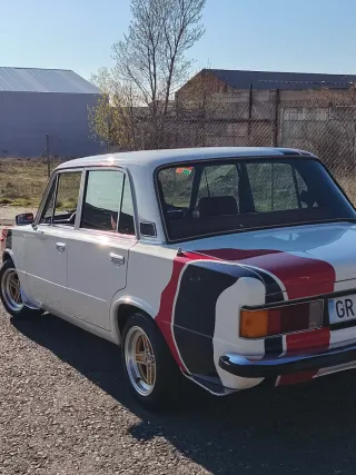 SEAT 124 1979