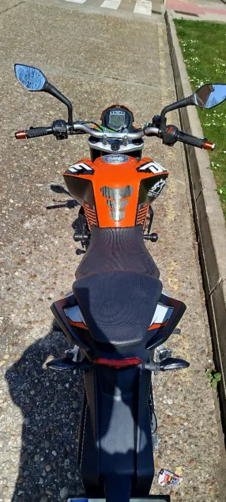 KTM Duke 125