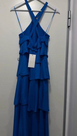 Vestido azul con volantes