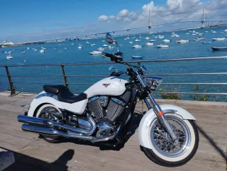 Victory Boardwalk Cruiser Blanca