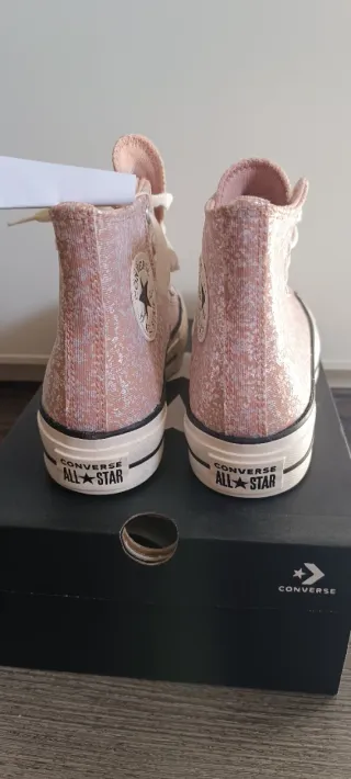 Converse Chuck Taylor All Star Rosa Brillo