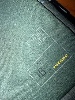 Funda Tucano iB 12 para Apple MacBook
