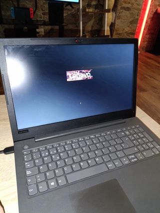 Portátil Lenovo Mod: V130-15IKB