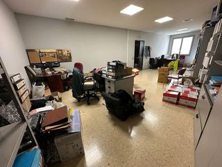 Local comercial en venta en Montesa en Esplugues de Llobregat