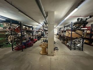 Local comercial en venta en Montesa en Esplugues de Llobregat