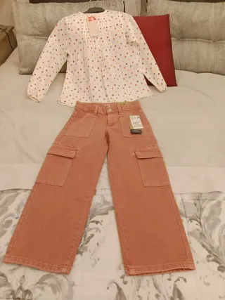 Conjunto niña top y pantalón cargo