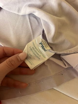 Camiseta Fila Gris y Blanca Talla XS