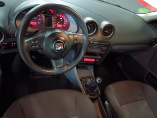 SEAT Ibiza 1.4 16v 85cv Hit
