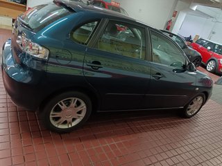 SEAT Ibiza 1.4 16v 85cv Hit