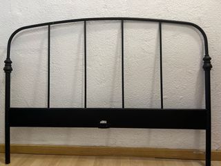 Urge vender - Cabezal de hierro negro 135cm