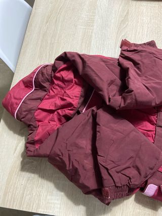 Mono de nieve Decathlon talla 6 años