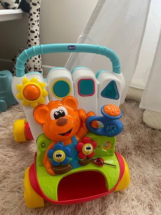 Passeggino Chicco con pannello attività