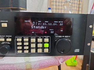 Reproductor CD Profesional Denon DN-C680