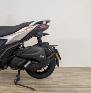 APRILIA SR GT 125   (modelo actual) 2024