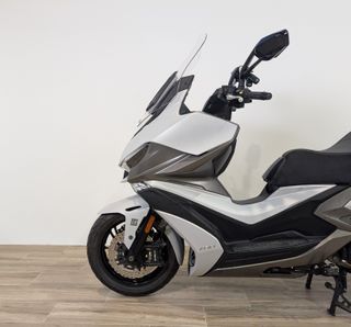 KYMCO Xciting VS 400   (modelo actual) 2024