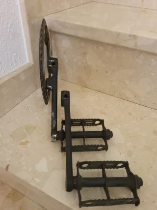 Plato, bielas y pedales bici clásica
