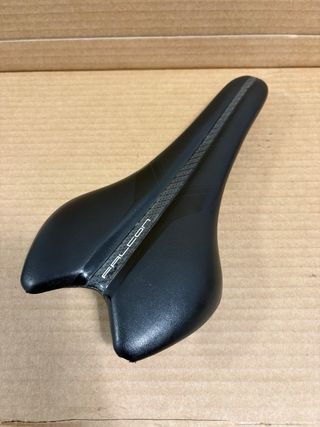 PRO Falcon Carbono Sillin 132mm PVP 160€!