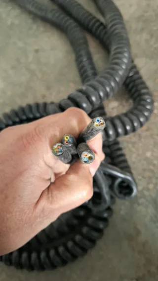 Cables eléctricos en espiral