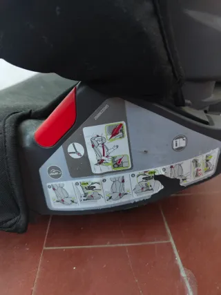 Silla coche bebé básica sin anclajes