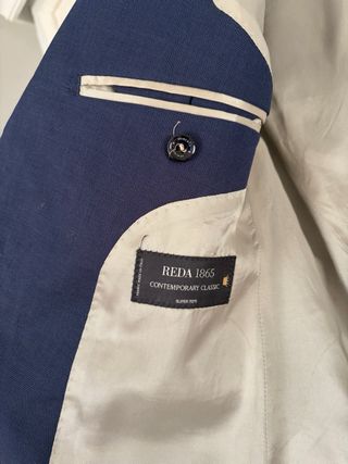 Chaqueta de traje azul Roberto Verino. Talla 48