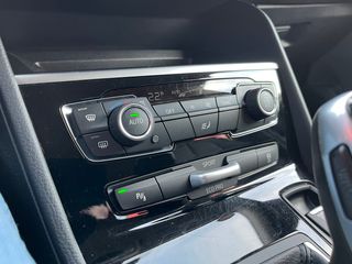 BMW 216d ACTIVE TOURER 2021