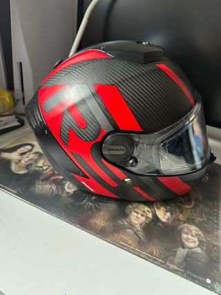 Casco Shark