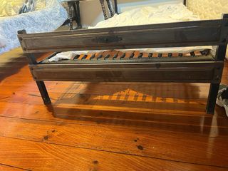 2 Letti in Legno e Metallo