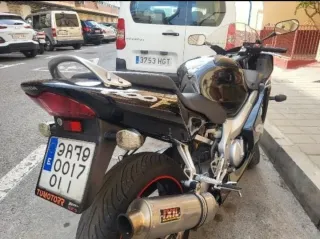 Honda CBR 600f Negra