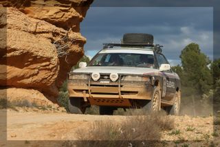 Subaru Legacy 1992 Raid