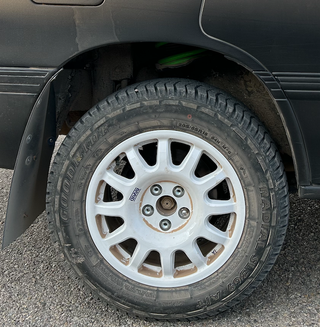 Subaru Legacy 1992 Raid