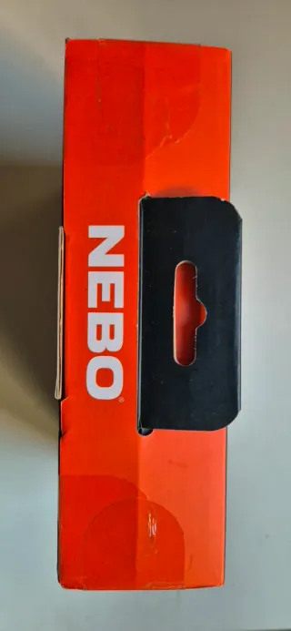 NEBO OMNI 2K - Linterna de Trabajo 2000 Lúmenes