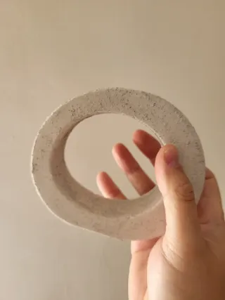 Estación Propagación Minimalista Cemento