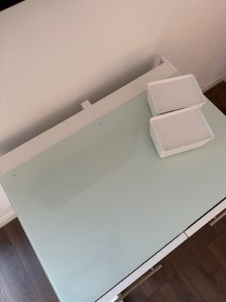 Cajonera moderna blanca con cristal 80cm ancho