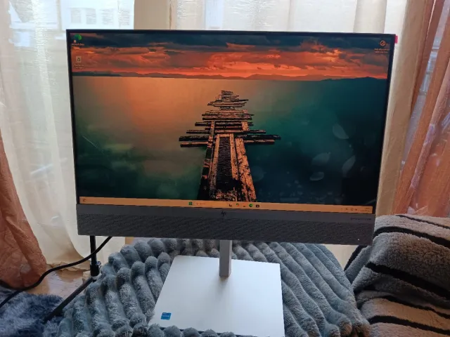 HP EliteOne 840 G9 All-in-one Pantalla tactil