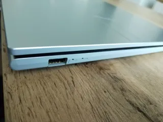 Portátil Asus Vivobook Gris/Plateado