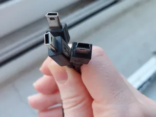 Cables Varios (Micro USB, móvil, sonido)