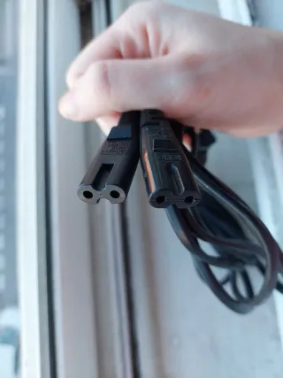 Cables Varios (Micro USB, móvil, sonido)