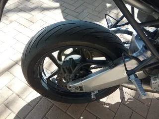 Kawasaki Versys 650cc Negra