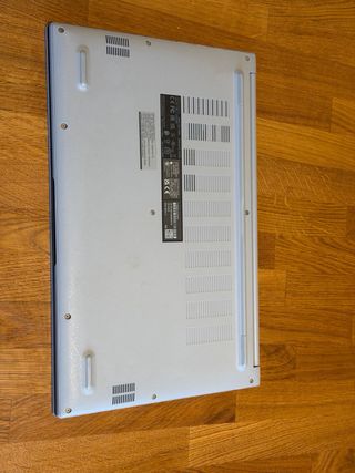 Asus Vivobook 15 i7-1255U 512GB SSD de junio 2025