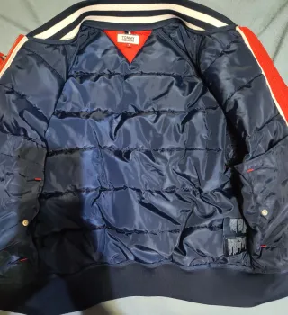 Chaqueta Tommy Hilfiger original roja – Nueva