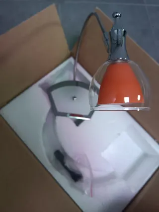 Aplique pared gris plata y naranja